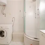 Apartment Spacious Terrace With Private Parking *